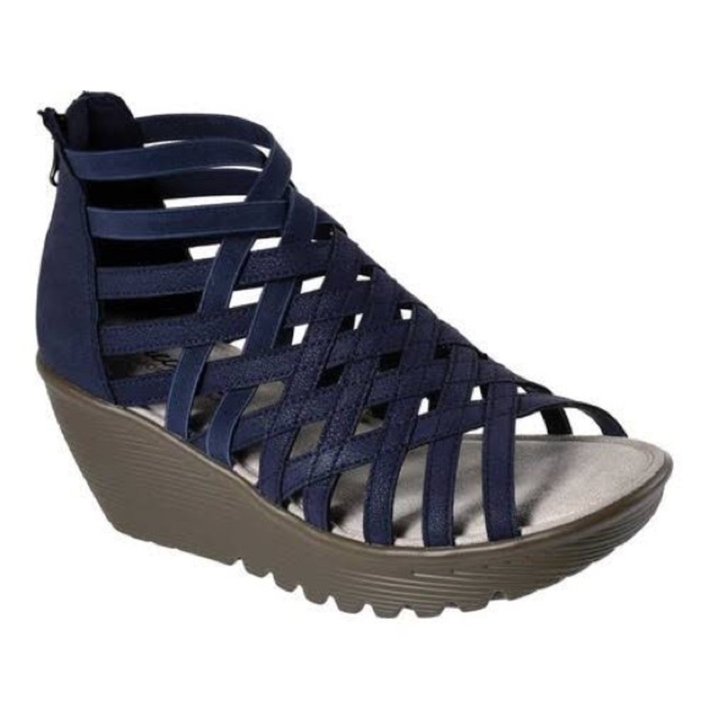 Woman’s Skechers Wedge Sandel (NEW)